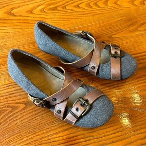 Otbt Textile Leather Park Hills Cross Strap Flats